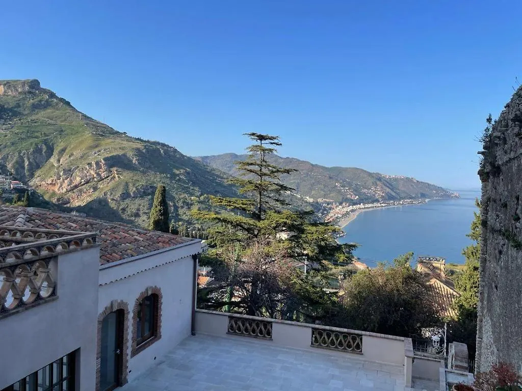 Villa Fiorita Boutique Hotel 4*, Taormina Italy