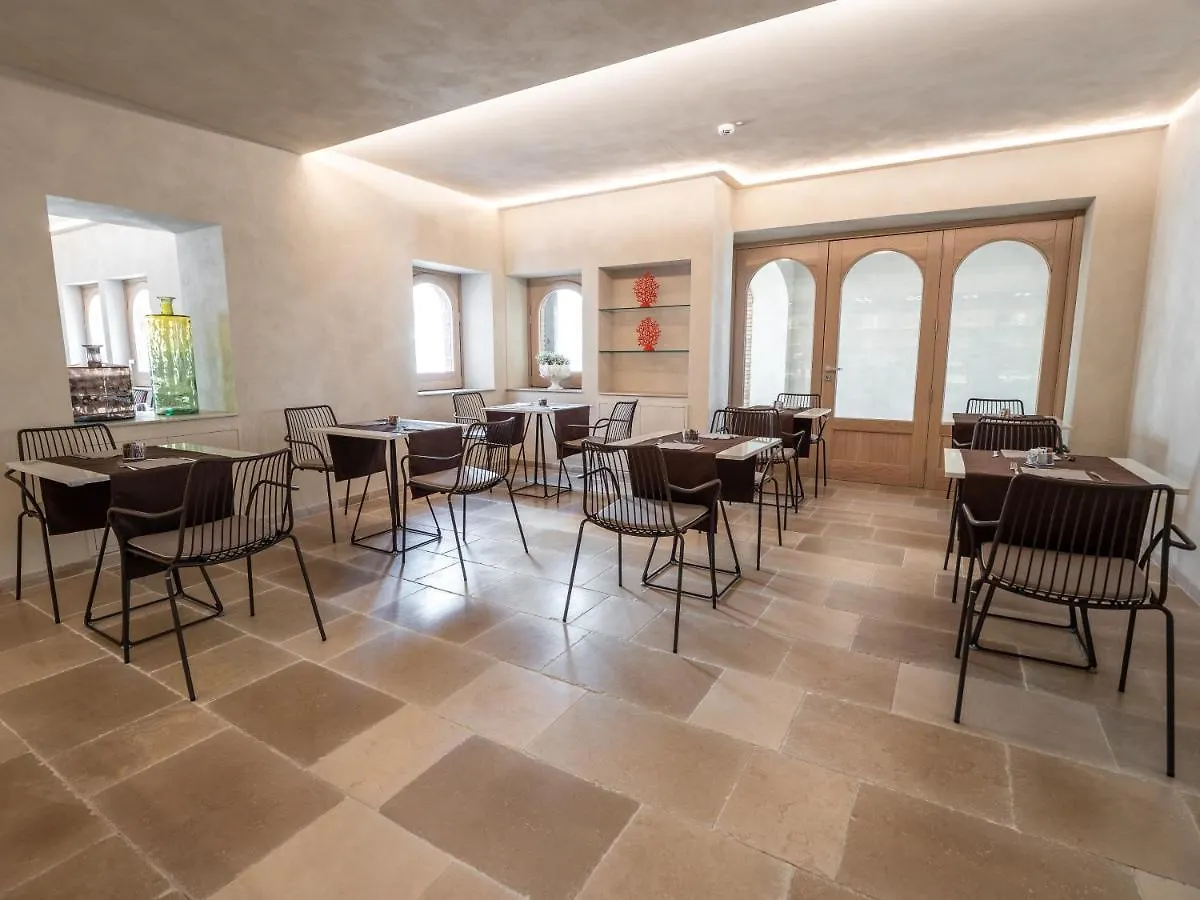 Villa Fiorita Boutique Hotel Taormina 4*,